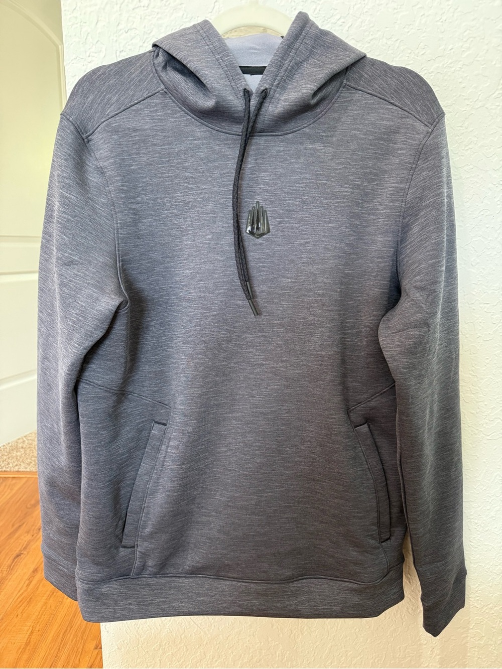 Under Armour Heather Gray Hooded Pullover Sweatshirt with logo